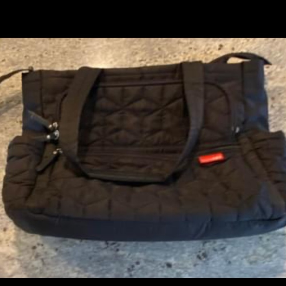 Black Skip Hop diaper bag. Excellent condition